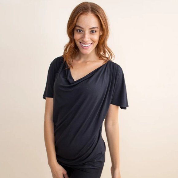 Black Encircled Evolve Top - Size M - Picture 1 of 5